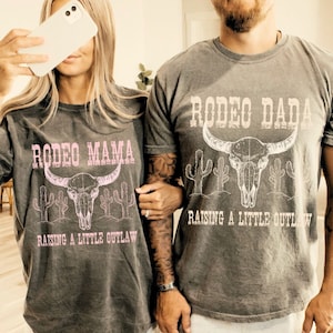 Camisetas combinando para a família com tema de primeiro rodeio: Aniversário de 1 ano com cowboy