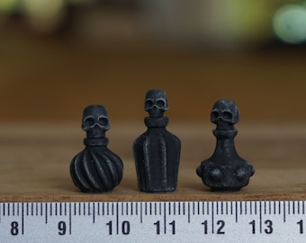 Miniatuur schedelflessen, set van 3, poppenhuisdioramaflessen