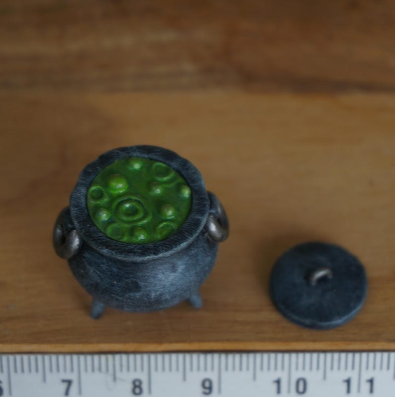 Miniature Cauldron, Witch Wizard Diorama Scale 1:12 - Etsy