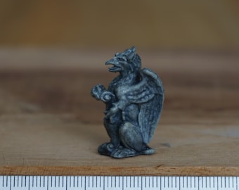 Miniature Gargoyle, Church diorama scale 1:12