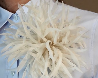 Silk Chrysanthemum Brooch: Cream White Flower Pin