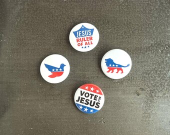 Conjunto de botones patrióticos antipolíticos "Vota por Jesús" / pin religioso con león, paloma, estrellas y rayas / pin de presidente de las elecciones de EE. UU.