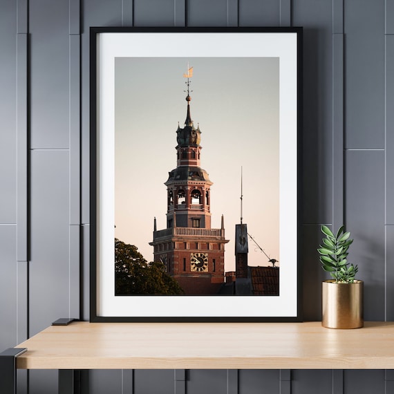 Leer, Ostfriesland – Leeraner Rathaus | Foto Print | Landschafts Fotodruck | Landschaftsfotografie Poster | Wand Dekor | Ohne Bilderrahmen