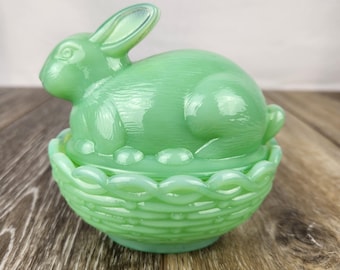 Jadeite Glass Bunny Rabbit on Nest Green Milk Glass Candy Trinket Dish - READ