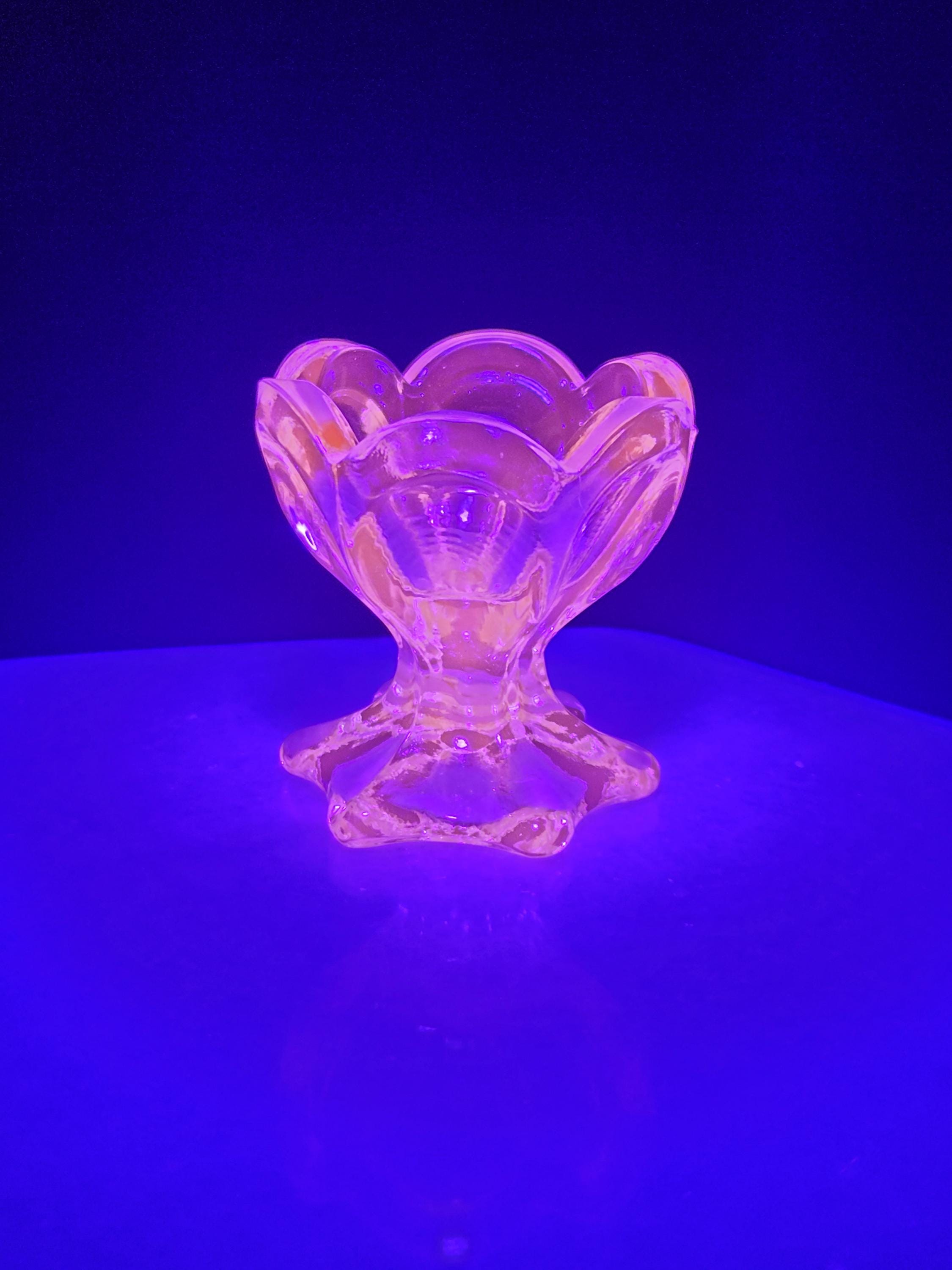 Vintage Uv Reactive Glass - Etsy display picture 3