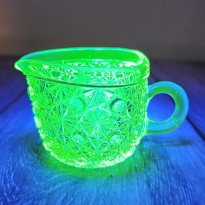 Yellow Vaseline Uranium Glass Heart Shaped Creamer Pitcher Daisy & Button Glows!