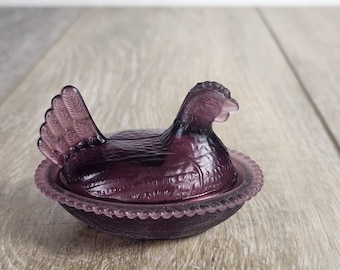 Mini Purple Amethyst Satin Glass Hen on Beaded Nest Salt Cellar  2.75"