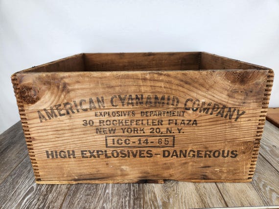 1940's American Cyanamid CO. 50lb Explosives Box Rockafeller Plaza