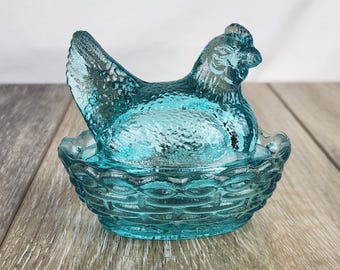 Teal Glass Mini Hen on Nest Covered Candy Dish 3.5" - Glows! READ