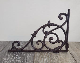 Rustic Cast Iron Filigree Shelf Bracket – Heavy Duty Wall Mount Farmhouse Decor