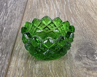 Emerald Green Glass Sawtooth Open Salt Cellar - Retro Kitchen Accent