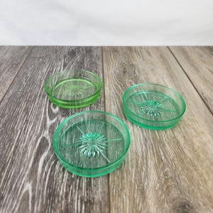 Vintage Federal Glass Green Uranium Coasters with Daisy Flower - Lot of 3 - 3&quot; Green Glass Coaster Set