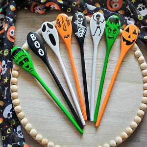 Halloween Wooden Spoon Characters - Etsy