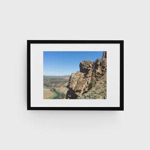 SMITH ROCK OREGON | Smith Rock State Park Oregon Crooked River Vector Painting Digital Download for Office, Bedroom, Hiker, Camper, and More