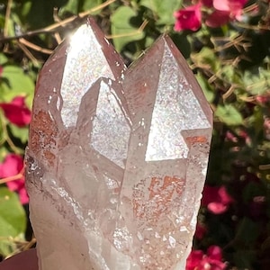 Tvilling-elestialkvartsprov, hematitinneslutningar, Orange River Namibia