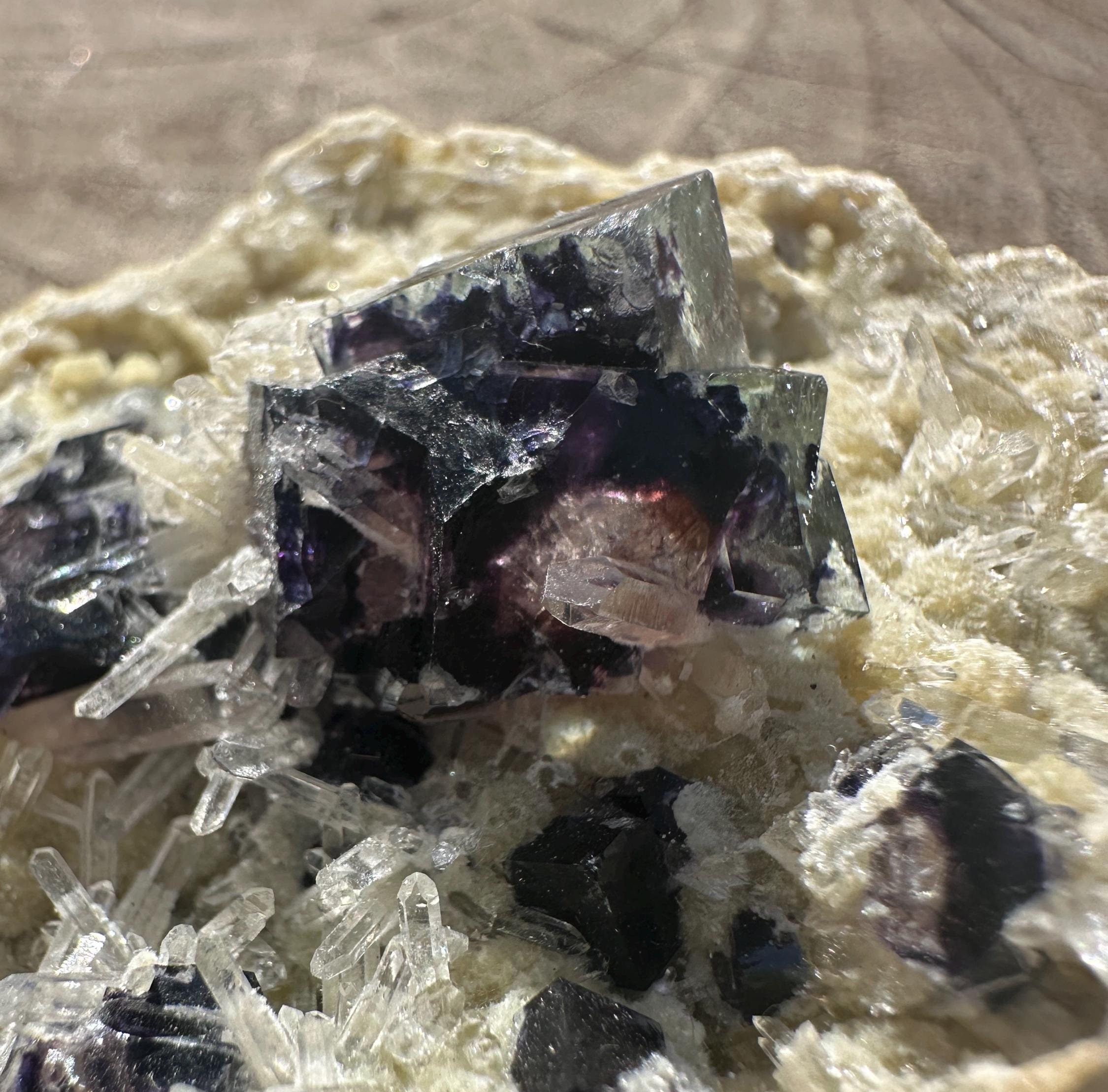 Gem Alien Eye Fluorite Specimen: Quartz & Siderite, Yindu Mine - Etsy