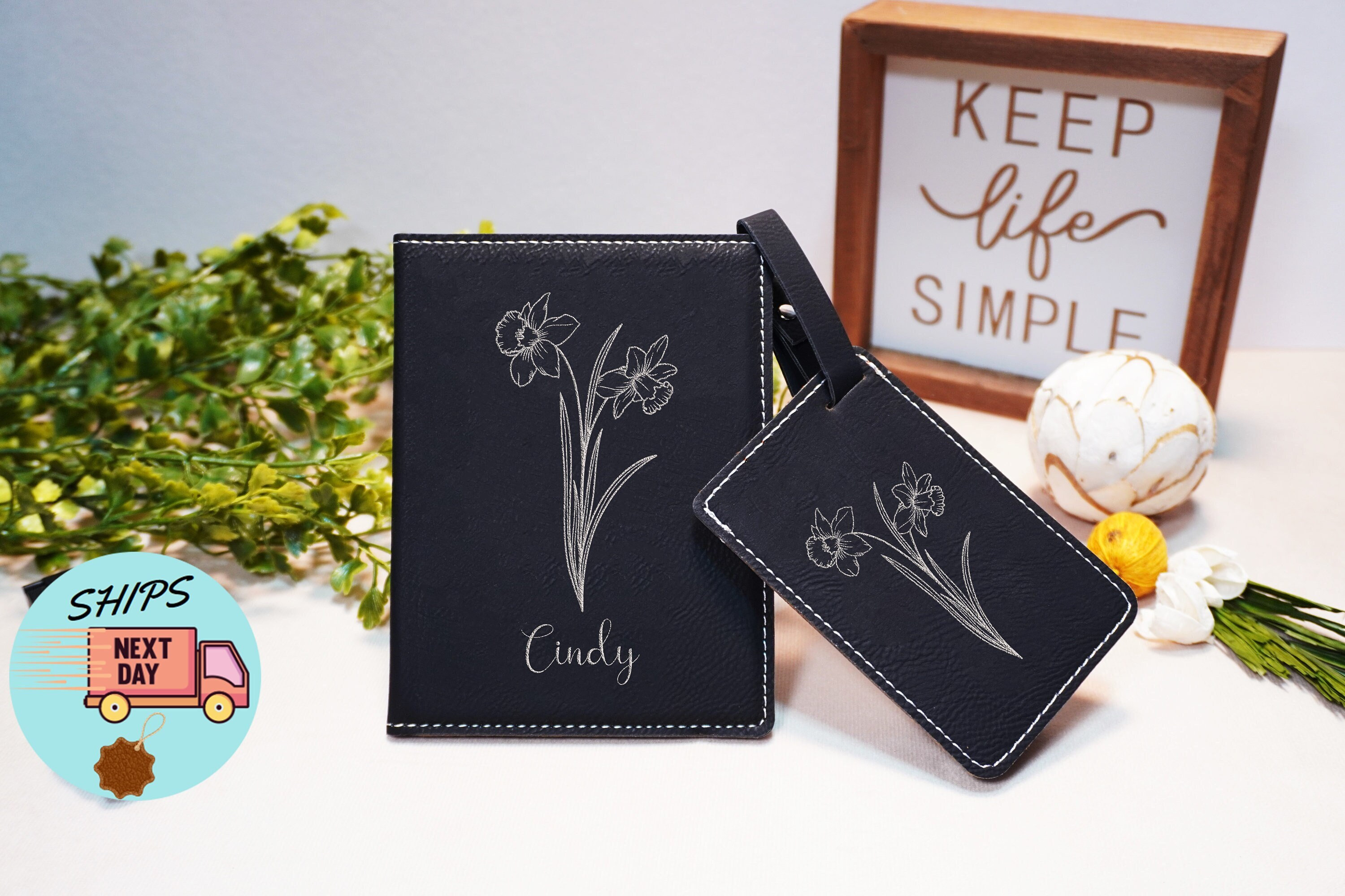 Birth Flower Passport Holder & Luggage Tag, Travel Set,Custom Leather Passport Case, Engraved Leather Gift for Her,Personalized Gift for Her