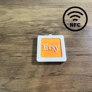 Portachiavi NFC personalizzato con logo Etsy, per pubblicizzare e promuovere il tuo negozio