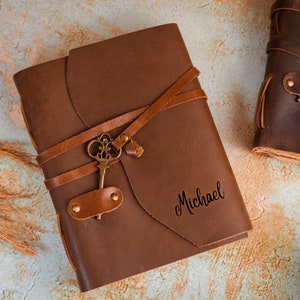 Gepersonaliseerd dagboek, dagboek gepersonaliseerd leer, gegraveerd leren dagboek, gepersonaliseerd notitieboekje, aangepast leren dagboek, dagboek voor haar