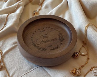 Custom Wooden Ring Dish, Personalized Gift, Wood Tray, Wooden Ring Holder, Wood Ring Dish, Wood Jewelry Holder, Bride Gift, Gift for Her
