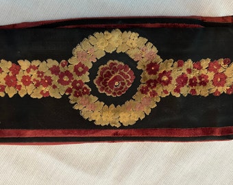 Vintage 1950s Bienen-Davis Black Velvet Tapestry Evening Clutch