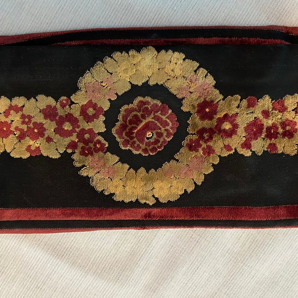 Vintage 1950s Bienen-Davis Black Velvet Tapestry Evening Clutch