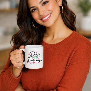Dios es poderoso Ceramic Mug | Spanish Scripture Mug, Floral Stars Design
