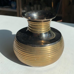 Vintage Small Egyptian Style Brass Ornate Vase, Brass Vessel, Vintage Brass Chrome Floral Vase, Ribbed Vase, Brass Vase with Stripe