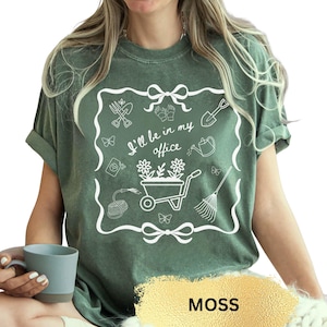 Plants Shirt, Garden Shirt, Gardening Gift, Plant Lover T-Shirt, Gardener Tee, Shirt For Gardening Mom, Plant Lover Gift Shirt, Garden Lover