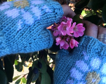 Flower glove pattern, Fingerless gloves PDF, Knitting pattern