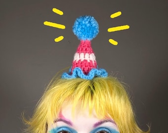Pride Clown Hairclips - Cute Crochet Mini Clown Hats - LGBTQ+ Circus Accessory - Kidcore, Rainbowcore, Harajuku, Decora Kei Hair Accessory