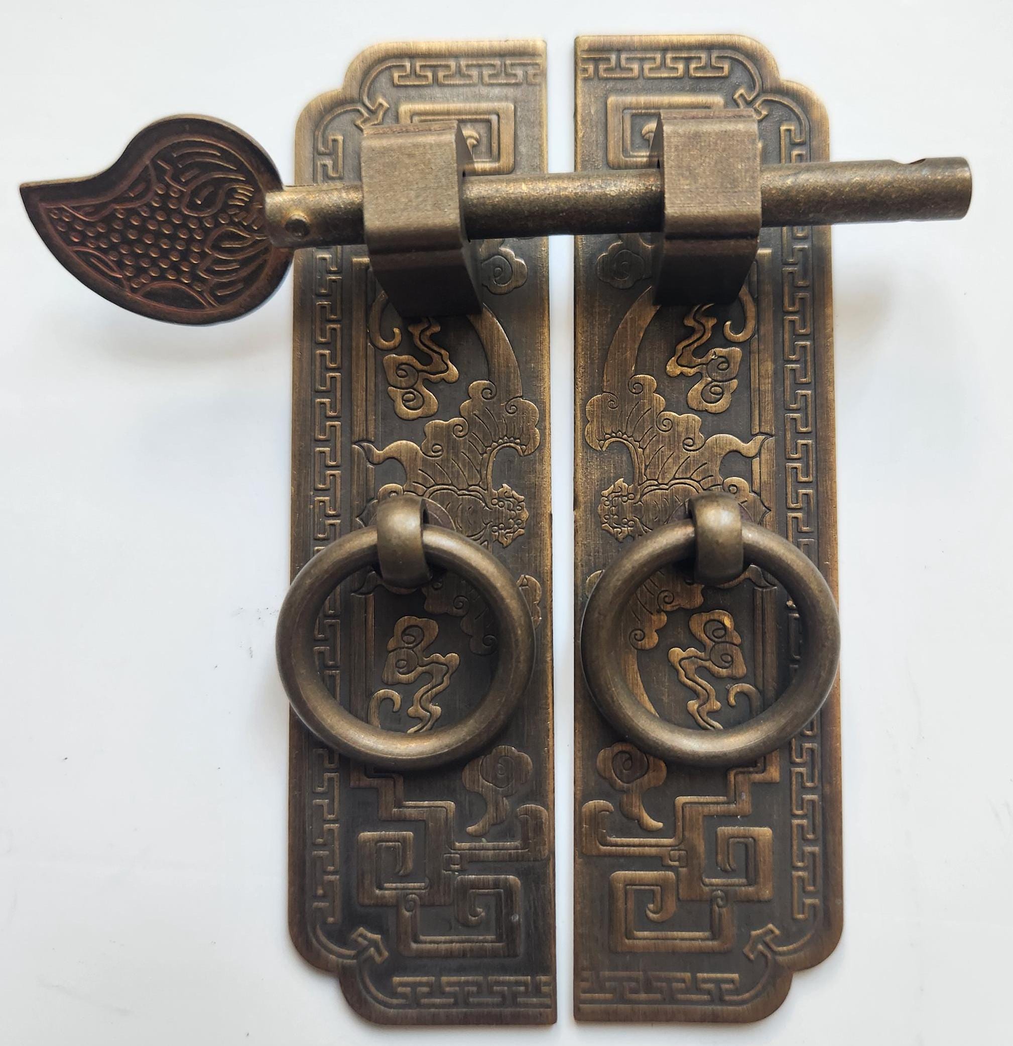 thumbnail image 2 of 4-Piece Vintage Brass Drawer Pulls – Chinese Style Ring Handles For Furniture Doors 2 of 5