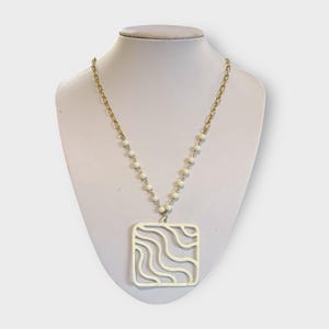 Vintage 1960s Mod White Metal & Gold Tone Chunky Costume Jewelry Necklace