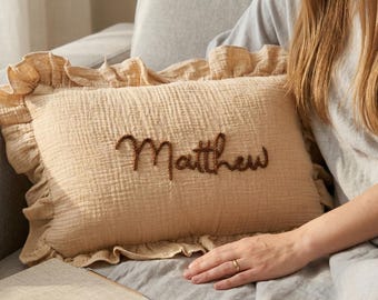 Benutzerdefinierte Name Hand gesticktes Kissen Personalisiertes Kinderkissen für Kinder 4+