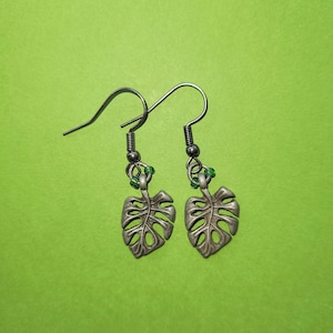 Monstera Blatt Ohrringe | Botanische Ohrringe | Zimmerpflanze Ohrringe | Geschenke für Pflanzenliebhaber | Pflanzenschmuck | Pflanze Mama Geschenke