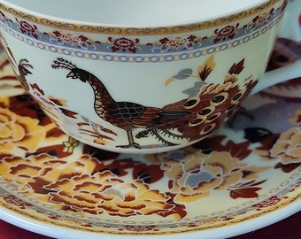 Vintage Yamasen Peacock Teacup and Saucer Set: 24K Gold Porcelain