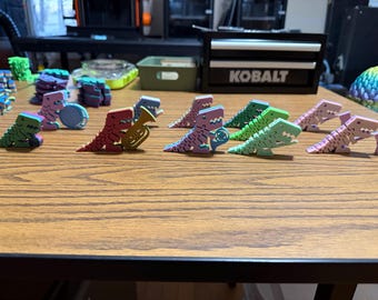 Marschierende Rexi Dinosaurier Figuren: Musikalische T-Rex Spielzeuge