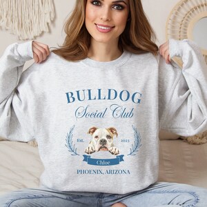 Custom Bulldog Sweatshirt, Bulldog Mom, Custom Pet Shirt, Bulldog Dog Gift, Bulldog sweatshirt for Christmas, mom gift, dad gift, Gift for her, gift for him, Bulldog dog mom, Bulldog christmas gift, custom dog sweater, Bulldog tee