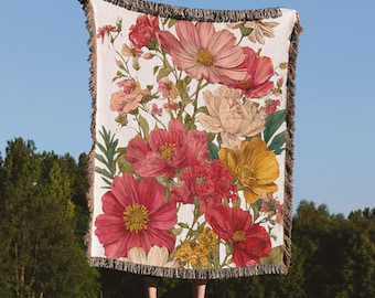 Wildflower Woven Blanket, Cottagecore Vintage Floral Home Decor, Botanical Tapestry Throw, Gift for Mom or Grandma, Garden Lovers, For Her