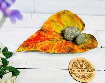 Hand made metal fall leaf by Rust Up Buttercup