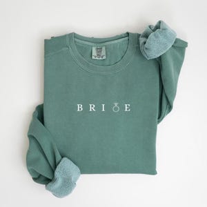 Comfort Colors®-cadeau voor bruid, sweater bruid, minimalistisch verlovingscadeau, uniek bruidscadeau, sweater toekomstige mevrouw, shirt bruid