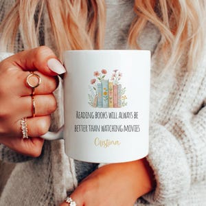 Mug personnalisé amateur de livres, Cadeau pour lecteur, Mug lecteur, Décoration amateur de livres, Nom et titre personnalisés Rat de bibliothèque de bibliothécaire, Mug personnalisé amoureux des livres