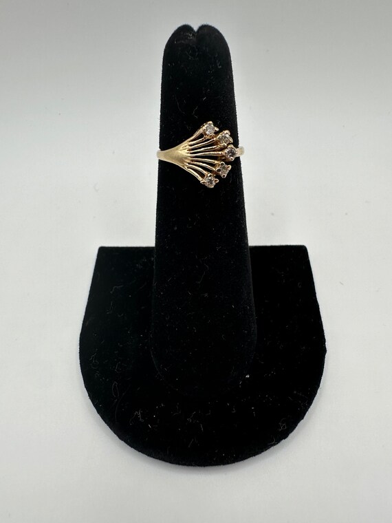 14k diamond ring - fan design - yellow gold - sta… - image 2