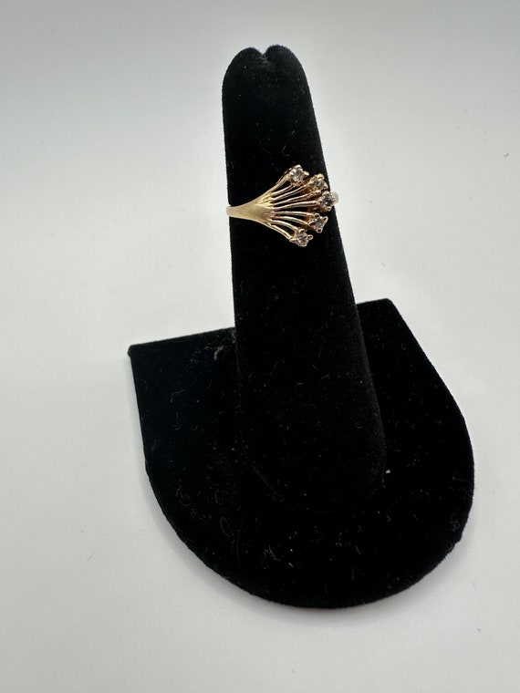 14k diamond ring fan design yellow gold starbur… Gem