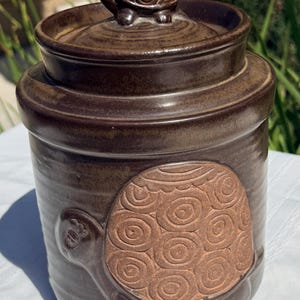 Vintage Turtle Studio Pottery Cookie Jar.