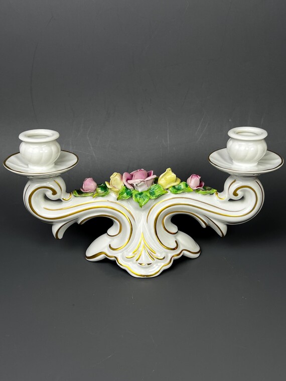 Lot De 2 Bougeoirs Vintage En Porcelaine Blanche – Fabriqués En France