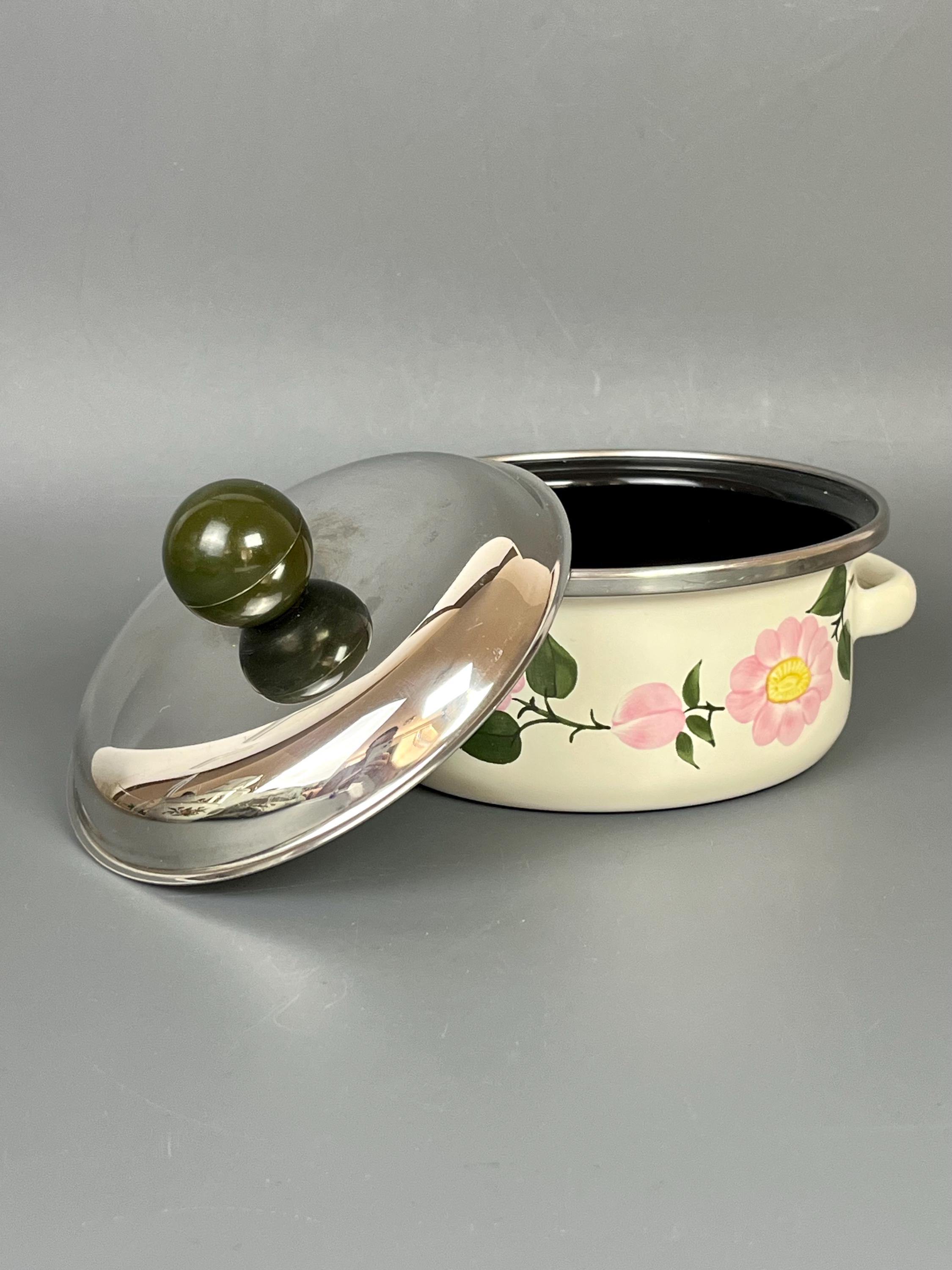 Handpainted Villeroy & Boch Wild Rose set, 6 person (Gebraucht) in Bern für CHF 75 - mit