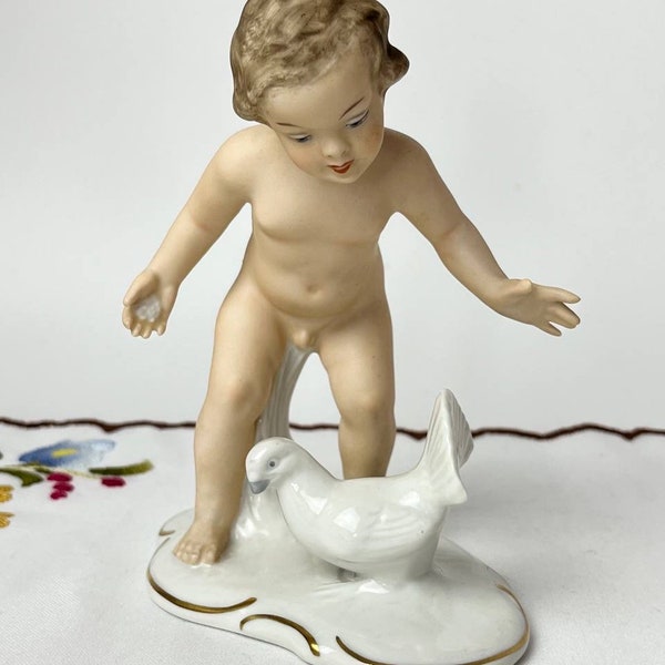 Porcelain figurine Wallendorf vintage