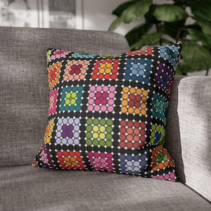 Crochet style print flower pillow cover or complete, Ethiopian Pillow, Crochet Inspired throw pillow, flower pillow cover, African pillow