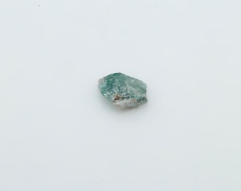 1.8 ct Rough Alexandrite chrysoberyl specimen, collectible Russian aleksandrite